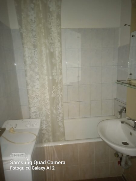 Obor, Colentina, Teiul Doamnei vav Sectia 7 Politie, 15 min. metrou